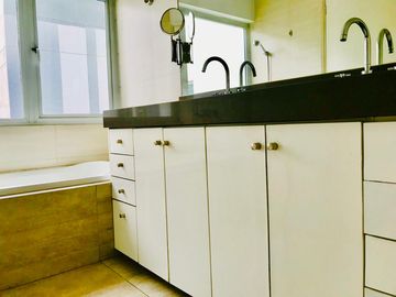 BAJADA DE PRECIO!!    FANTÁSTICO PENTHOUSE PARA INVERSORES