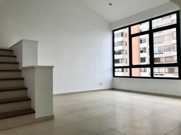 BAJADA DE PRECIO!!    FANTÁSTICO PENTHOUSE PARA INVERSORES