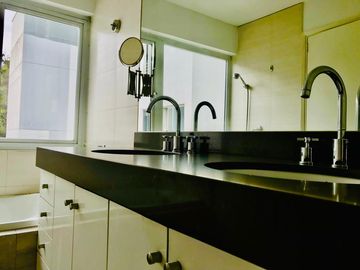 BAJADA DE PRECIO!!    FANTÁSTICO PENTHOUSE PARA INVERSORES