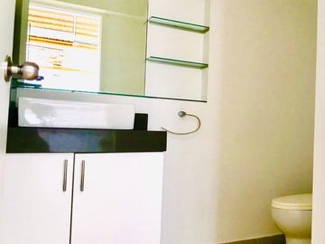 BAJADA DE PRECIO!!    FANTÁSTICO PENTHOUSE PARA INVERSORES