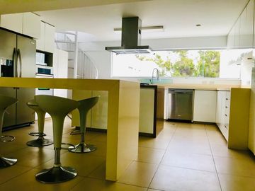 BAJADA DE PRECIO!!    FANTÁSTICO PENTHOUSE PARA INVERSORES