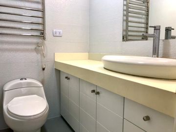 BAJADA DE PRECIO!!    FANTÁSTICO PENTHOUSE PARA INVERSORES