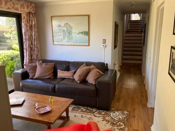 SE VENDE PRECIOSA CASA EN BARRIO LOS ALMENDROS VIÑA DEL MAR UF 21.600