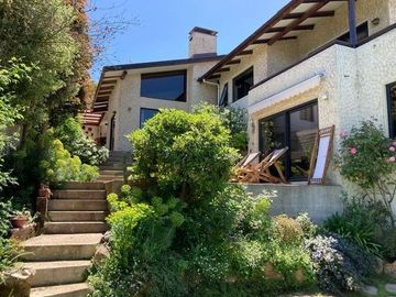 SE VENDE PRECIOSA CASA EN BARRIO LOS ALMENDROS VIÑA DEL MAR UF 21.600