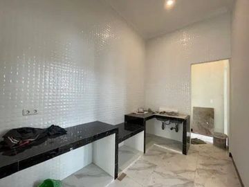 Rumah baru gress dijual di Jemursari , Surabaya