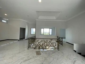 Rumah baru gress dijual di Jemursari , Surabaya