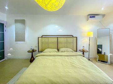4 Bedroom House and Lot for Sale in Multinational Village at Parañaque City