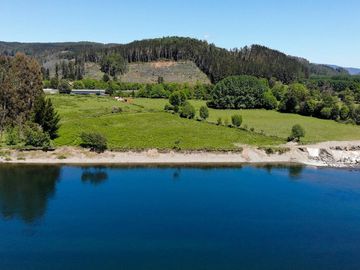 Exclusivo Proyecto de 3.35ha en Antilhue, a 20km de Valdivia con ribera del río Calle Calle