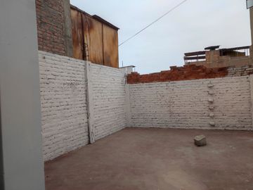 En Venta Casa En Calle Principal Para Uso De Vivienda O Negocio Mollendo