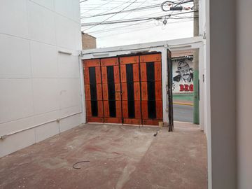 En Venta Casa En Calle Principal Para Uso De Vivienda O Negocio Mollendo