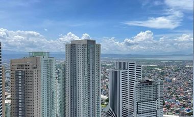 Rush Sale Renovated 3 Bedroom Unit at Trion Tower BCG Taguig