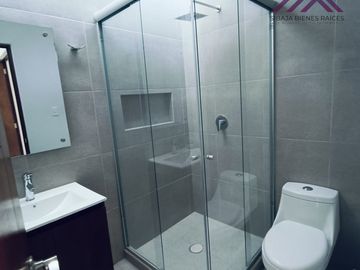 CASA EN VENTA A 7 MIN DE DISTRIBUIDOR JUAREZ, SAN LUIS POTOSI