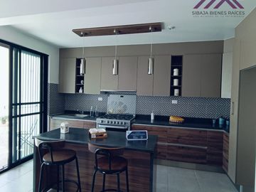 CASA EN VENTA A 7 MIN DE DISTRIBUIDOR JUAREZ, SAN LUIS POTOSI