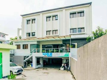 DIJUAL RUMAH KOST EXCLUSEIVE OCUVANCY BAGUS @ AREA CIUMBULEUIT BANDUNG