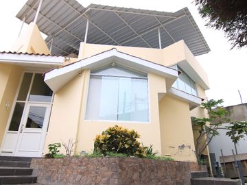 CASA EN VENTA  – URB. MIRAFLORES - CASTILLA - PIURA