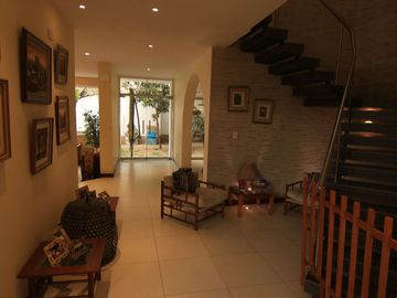 CASA EN VENTA  – URB. MIRAFLORES - CASTILLA - PIURA