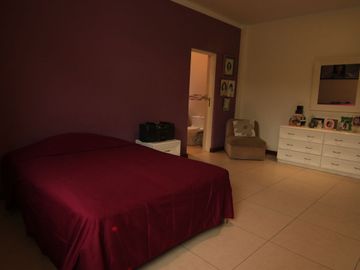 CASA EN VENTA  – URB. MIRAFLORES - CASTILLA - PIURA