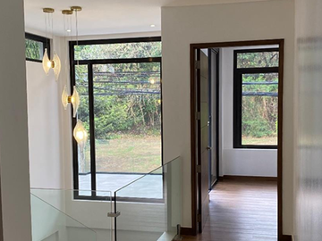 VISTA REAL CLASSICA 4BR MODERN HOUSE FOR SALE