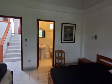 Casa de Venta de 140M2 en La Playa, Same, Casa Blanca