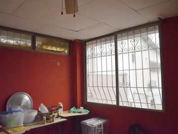 Venta Casa Bifamiliar Urdesa Norte