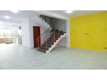 Se Vende Casa De Estreno En La Urb. Los Nogales, Chiclayo L.Guevara
