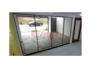 Se Vende Casa De Estreno En La Urb. Los Nogales, Chiclayo L.Guevara