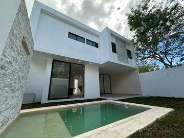 Casa en Venta en Temozon norte Mérida  con increíbles amenidades