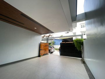 Pride Brand New House & Lot Sikatuna Village Q.C. Philhomes - Kenneth Matias