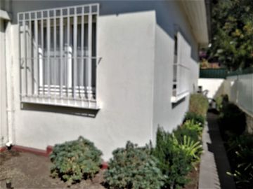 VENDE HERMOSA CASA EN BARRIO LAS LILAS, PROVIDENCIA, CALLE COPIHUE, 4 DORMITORIOS, 2 BAÑOS, ESTACIONAMIENTO