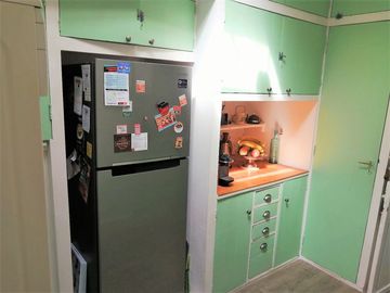 VENDE HERMOSA CASA EN BARRIO LAS LILAS, PROVIDENCIA, CALLE COPIHUE, 4 DORMITORIOS, 2 BAÑOS, ESTACIONAMIENTO