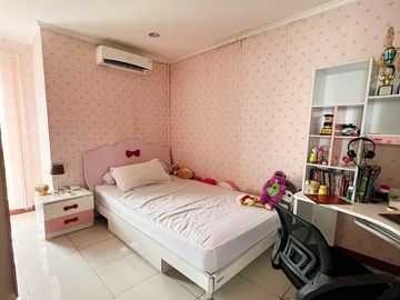 Rumah Dijual di GDC Depok Dekat Stasiun Depok Lama