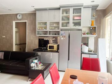 Rumah Dijual di GDC Depok Dekat Stasiun Depok Lama