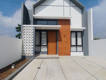 Rumah 2 Lantai Murah Dekat Kota Baru Parahyangan Bandung Barat Nego
