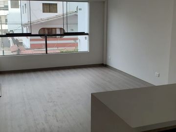 VENTA ULTIMO  DPTO 89.70 M2 URB LOS SAUCES  -  SURQUILLO