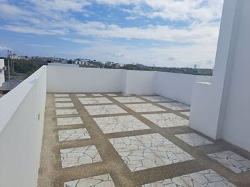 casa de venta en urbanizacion manta azul zona sur