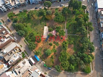 Espectacular Departamento En Piso 1 Frente A Parque/ Urb San Amadeo - Smp