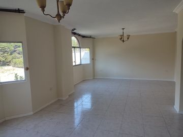 CASA EN VENTAS SECTOR NORTE ( STO. DOMINGO DE CARRETAS)