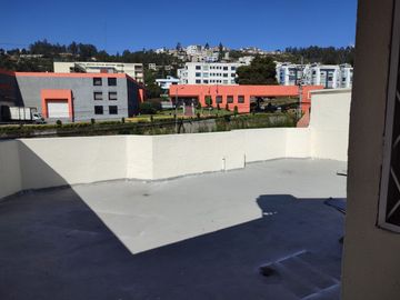 CASA EN VENTAS SECTOR NORTE ( STO. DOMINGO DE CARRETAS)