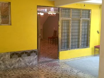 CASA EN VENTA COLONIA SANTA CRUZ MEYEHUALCO, CIUDAD DE MEXICO
