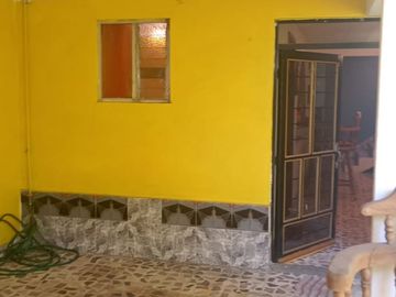 CASA EN VENTA COLONIA SANTA CRUZ MEYEHUALCO, CIUDAD DE MEXICO