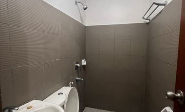 Taguig Beauty for Sale! AFPOVAI, Phase 4 Presents a 3 Bedroom Home. Benefit from 2-4 car Garage Spaces. Secure this Gem with a Clean Title Now!
