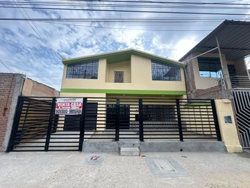 AMPLIA CASA EN VENTA – AV. CIRCUNVALACION-SANTA ROSA PIURA