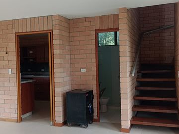 CASA CAMPESTRE PARA LA VENTA EN EL RETIRO ANTIOQUIA