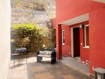 HERMOSA CASA RE MODELADA DENTRO DE CONJUNTO EN SANTA LUCÍA CUMBAYÁ