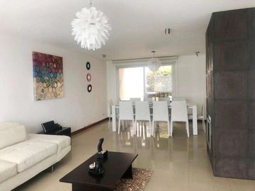 HERMOSA CASA RE MODELADA DENTRO DE CONJUNTO EN SANTA LUCÍA CUMBAYÁ
