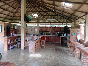 Venta hermosa finca Colinas de Tocotá, Dagua Valle del Cauca