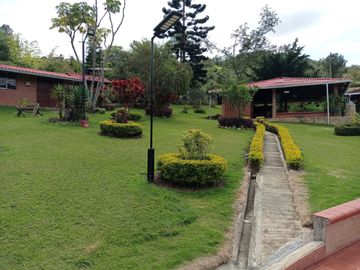 Venta hermosa finca Colinas de Tocotá, Dagua Valle del Cauca