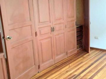 Bonita villa en venta sector Coliseo Mayor $179.000dlrs.