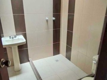 Bonita villa en venta sector Coliseo Mayor $179.000dlrs.