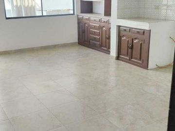 Bonita villa en venta sector Coliseo Mayor $179.000dlrs.